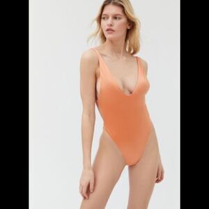 Bond-Eye Australia ring it in one piece Large Peach